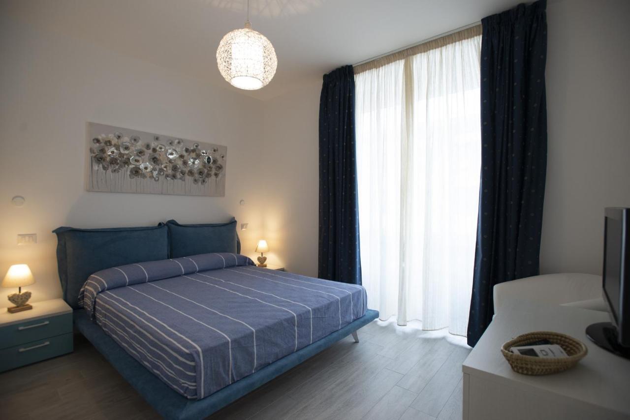 Appartamento Roberto House Fertilia Exterior foto